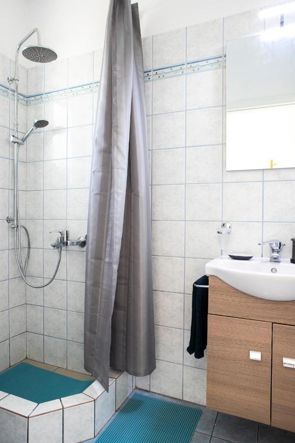 Anavyssos 1 Bedrm 4 Prs Flat 5Min Walk From Beach Kültér fotó