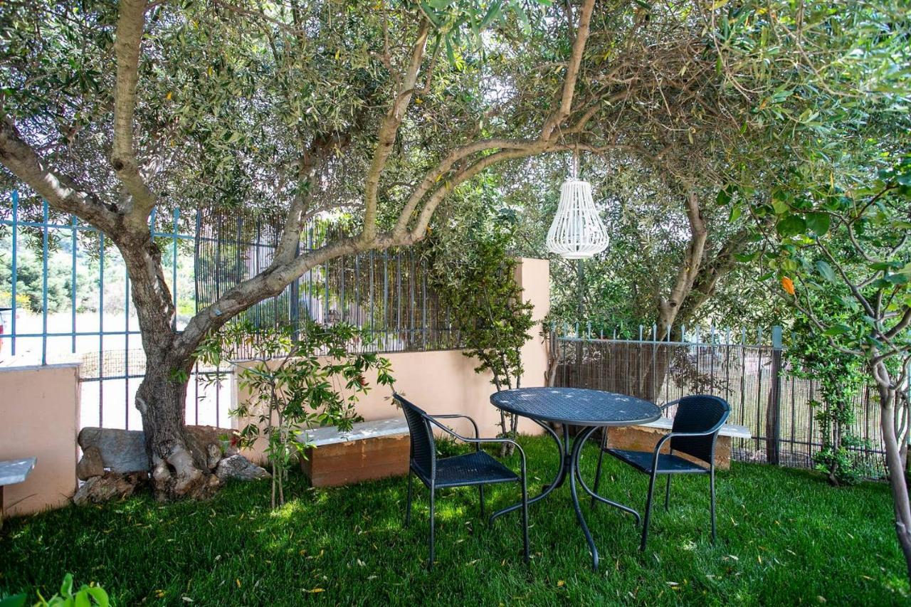 Anavyssos 1 Bedrm 4 Prs Flat 5Min Walk From Beach Kültér fotó
